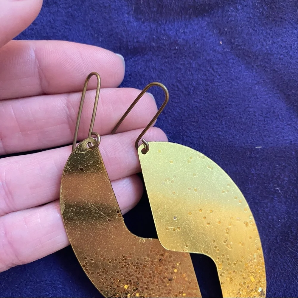 Large Gold Tone Abstract Puzzle Piece-like Earrings with Sparkles Pierced Ears
